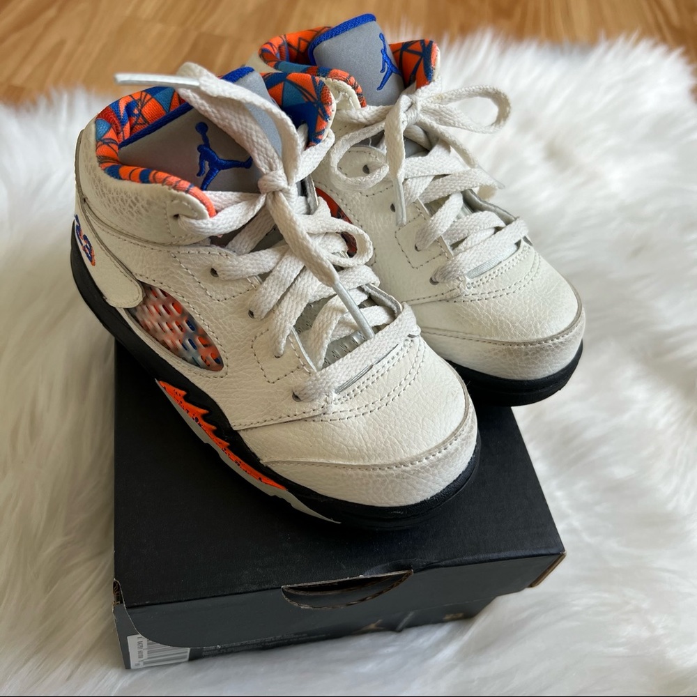 Nike Jordan | 5 Retro International Flight